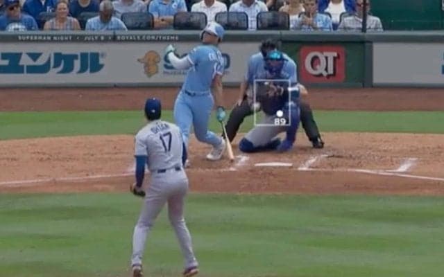 なんだこれは…？ 大谷翔平、新たな魔球で“異変”「ドン引き」 かすりもしない“マン振り三振”→相手打者が呆然リアクション「これは打てない」