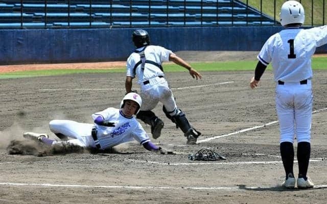 終盤に粘り発揮　富岡東が2年ぶりの優勝　高校軟式野球徳島大会