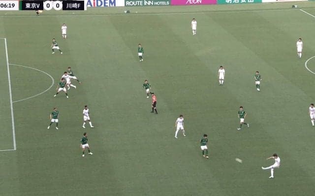 「当確でしょ」日本代表“期待”の三浦颯太に絶賛の声「Eー1確定だろこんなん」「4枚やるなら見たいよな｣高精度ピンポイントクロスで決定機演出の瞬間