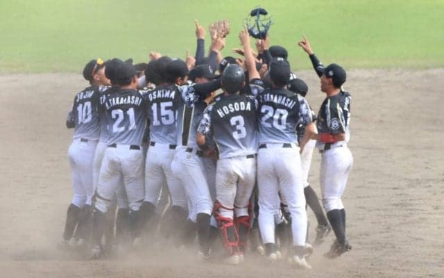 【準硬式】東都1部が意地と実力を見せる初優勝！“東都決戦”を制す！