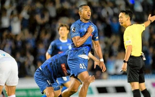 J2ホーリーホック、連勝ならずも執念ドローで首位キープ