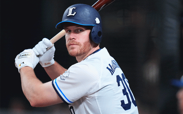 わずか1年で退団も…SNSに溢れた日本語の感謝　助っ人の引退報告に「戻ってきて」