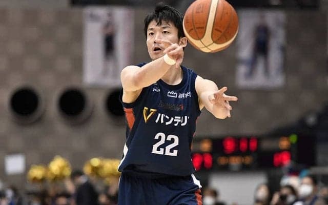 “元Bリーガー”がWリーグ新規参入SMBCのコーチ就任…名門経て引退表明した28歳