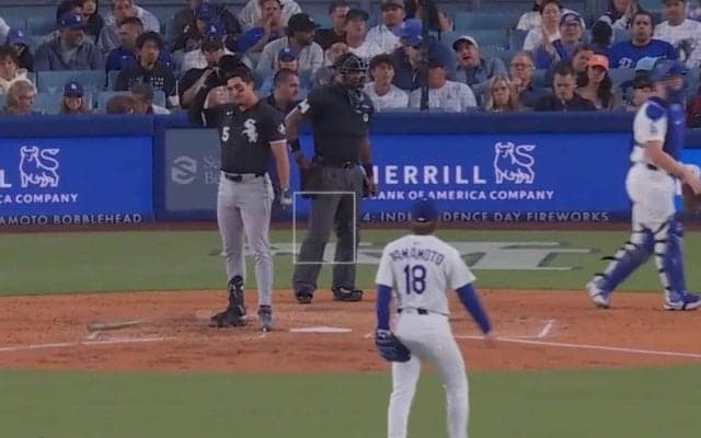 何が起きた…？ 山本由伸に“打者が激怒”「そらキレる」 魔球にマン振り三振で“怒り爆発”→色々とぶん投げる「八つ当たりやん」