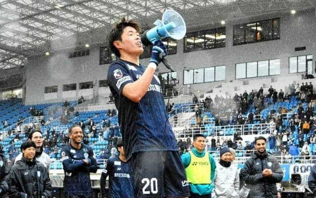 安藤智哉、アビスパから24年ぶり代表　J3から「地道にコツコツ」