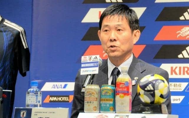 E-1の日本代表、12人初選出　主将は長友の意向、広島が最多5人