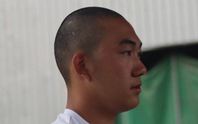 健大高崎vs浦和学院の名門校同士の練習試合に12球団のスカウトが集結！世代屈指の剛腕は2回無失点、トミージョン手術から復帰の左腕は自己最速更新