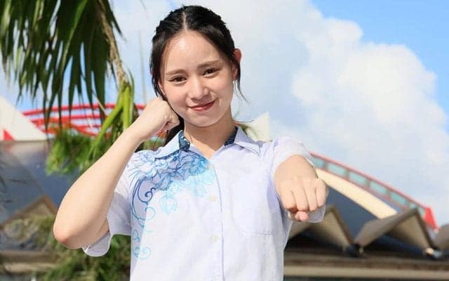 「超可愛かった」プロ野球中継に19歳美女　レジェンドOBにズバズバ…「本当に鋭い」