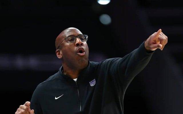 シボドー前HCの後任探しが難航していたニックス…マイク・ブラウンが次期HC就任へ