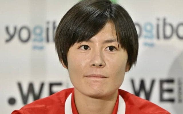 ｢ヴェルディ×コカコーラは最高｣王者ベレーザの“始祖鳥＆星”付きの新ユニに反響！｢まさに名門のユニフォーム｣｢新女王に相応しいシャツ｣の声