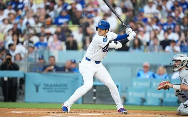 大谷の背後にズラリ…ド軍戦の中継で“珍光景”「たくさんおる」　いつもと違う客席に注目