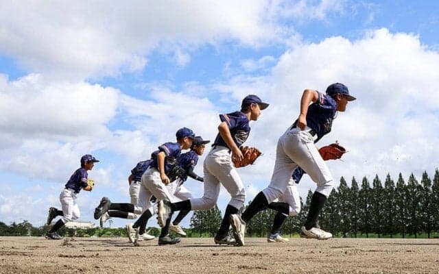 猛暑下の野球で必須の“熱中症対策”　口コミで広がるアイテムも…体にこもる熱を下げる対策