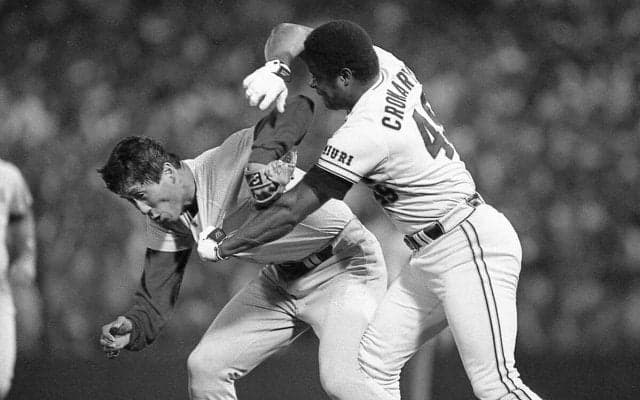 世紀の乱闘事件、野村克也の生涯唯一の退場劇... 名審判が振り返るプロ野球名シーンの舞台裏