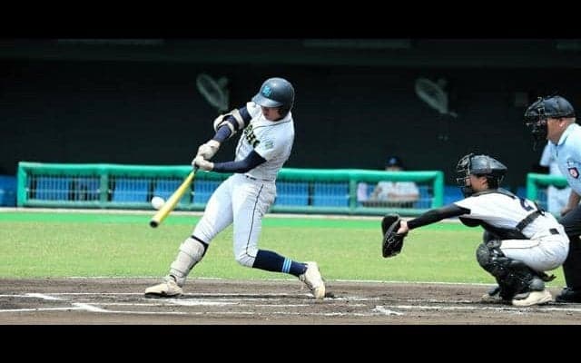 冬場の振り込み、好機に実った　都城商・黒木選手が開幕直後の三塁打