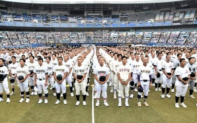 高校野球千葉大会で開会式、147チームの選手らが行進　10日開幕