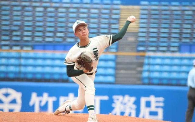 父は元プロ、二松学舎大付の1年生左腕が５回ノーヒットノーランの快投でコールド発進！【25年夏・東東京大会】
