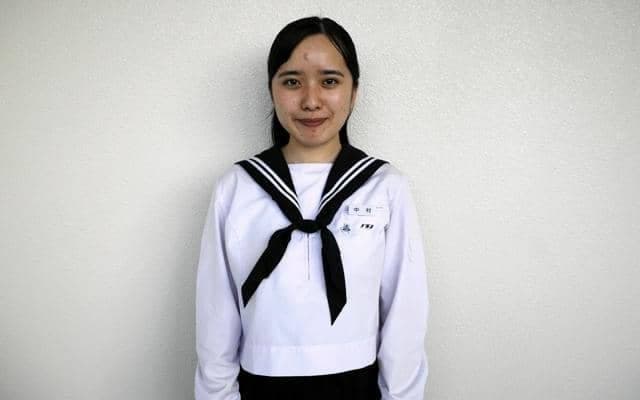 開会式で国歌独唱する坂出・中村さん「努力と歌詞を重ねて」　香川