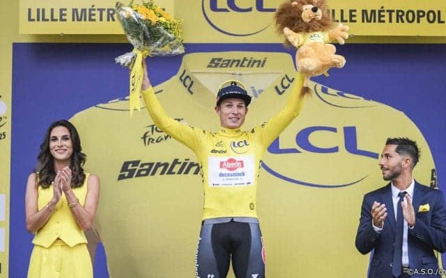 ヤスペル・フィリプセンが悲願のマイヨ・ジョーヌ！「100％フランス」の初日は分断の連続で波乱の1日に｜ツール・ド・フランス2025 レースレポート：第1ステージ