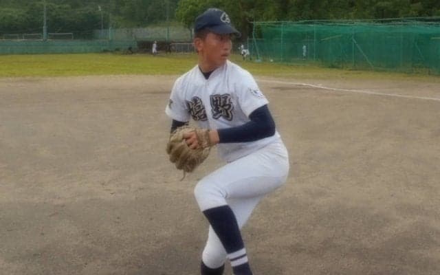 最速148キロ右腕が初戦で散る...早稲田佐賀はあとアウト1つから追い付き、延長サヨナラ勝ち！佐賀大会【25年夏高校野球】