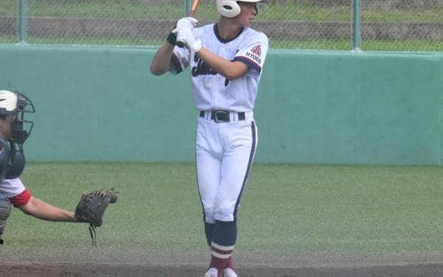 TikTokで万波選手みて足クロス打法　宝塚・福元選手が2安打
