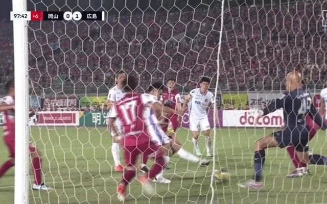 嘘だろ？日本代表初選出の超新星が“中国ダービー”で超劇的決勝弾「日本を背負って立つ漢」完璧過ぎるダイレクトシュート炸裂の瞬間