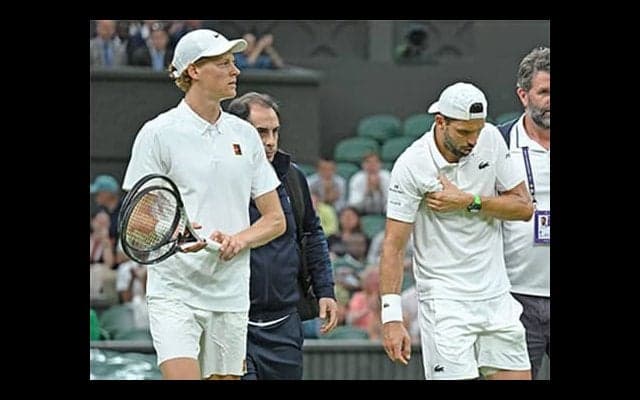  まさか… 世界1位に勝利目前で棄権 