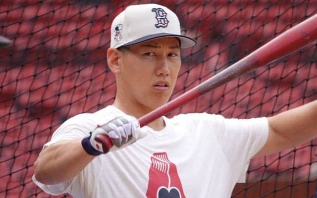 吉田正尚の起用法はどうなる？　昇格秒読みも…直面するチーム事情、指揮官の“戦略”