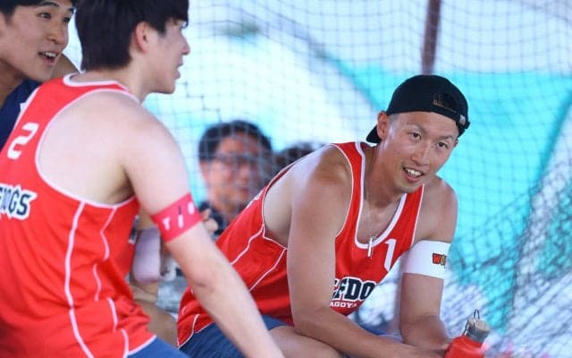 「あのときキッズエスコートしていたんです」WD名古屋 渡辺俊介が本人へ告白。ビーチの試合で約30年ぶりに再会したレジェンドとは