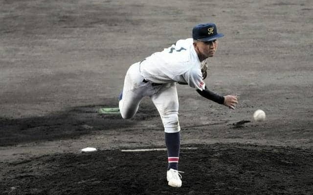 点灯試合で「不安だったけど」、唐津東のエース、完投で勝利に貢献