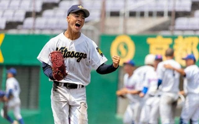 2年生のミスで失点、3年生は誰ひとり責めずサヨナラ勝ち　北嵯峨