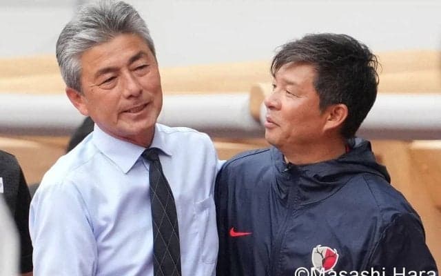 勝負を分けた｢修正｣と｢切り替え｣、優勝を狙う8チームで称賛に値する｢3人の指揮官｣【川崎vs鹿島｢鬼木達ダービー｣が示したJ1リーグの｢今季と未来｣】(2)