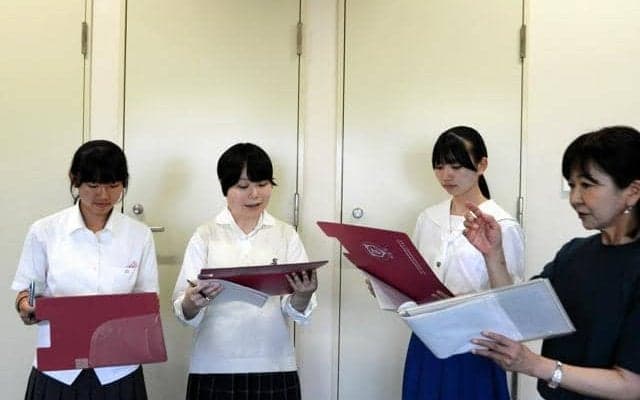 高校野球栃木大会、10日に開幕　司会役3人「声で熱い夏届ける」