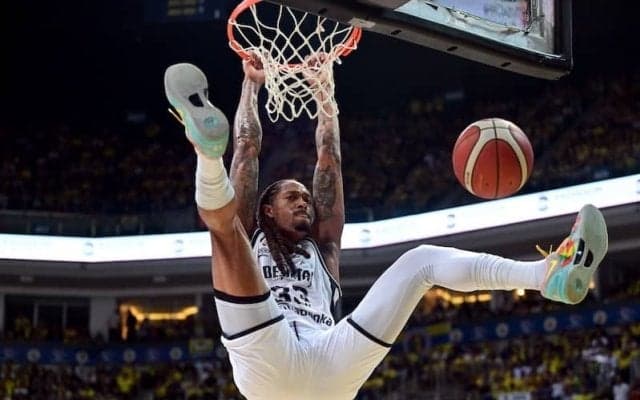 川崎ブレイブサンダース、NBA経験を持つビッグマンが加入「エナジーを常に発揮することを約束します」