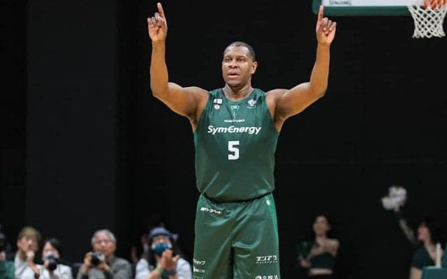 B2神戸がアイザック・バッツと再契約…昨季途中に加入「目標は『勝つこと』です」