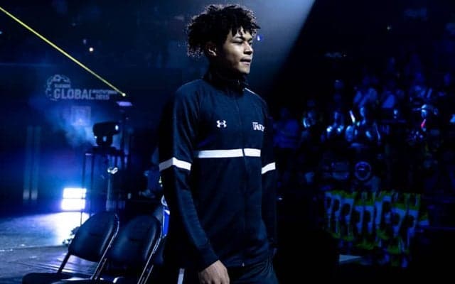 島根の介川アンソニー翔が全治10週の靭帯損傷…Bリーグ選抜の試合で負傷