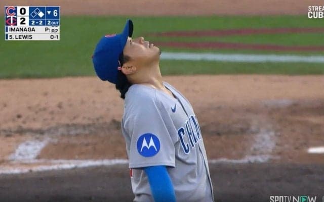 実況爆笑！ 今永昇太に“謎のハプニング”？ まさかの光景「やりすぎw」 体勢がスゴいことになる… ファン騒然「先生最高」「いちいち面白い」