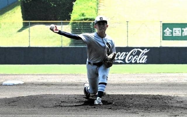 試合ひっくり返されても「全力プレー見せた」　大手前高松の日岡投手