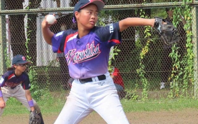 「肘が下がる」悪癖を1週間で修正　投手歴1年で全国へ…小6女子が取り組んだ“シャドーピッチ”