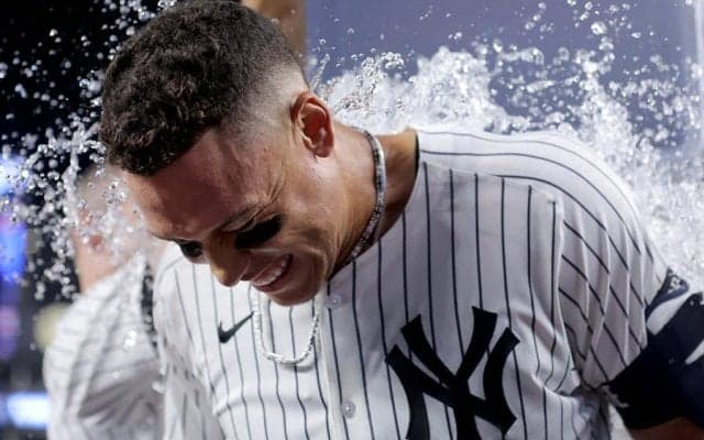 ジャッジ、劇的サヨナラ犠飛！　ヤ軍7回まで無安打無得点も…5点差逆転、48年ぶり快挙