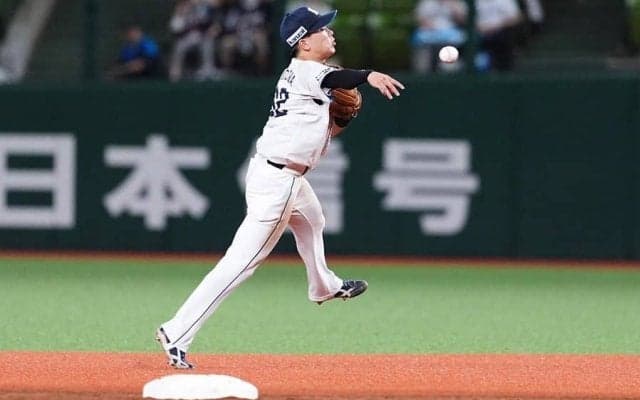 突如出現→“忍者守備”に「メジャーリーガーやん」　爆速スローにファン脱帽「うますぎる」