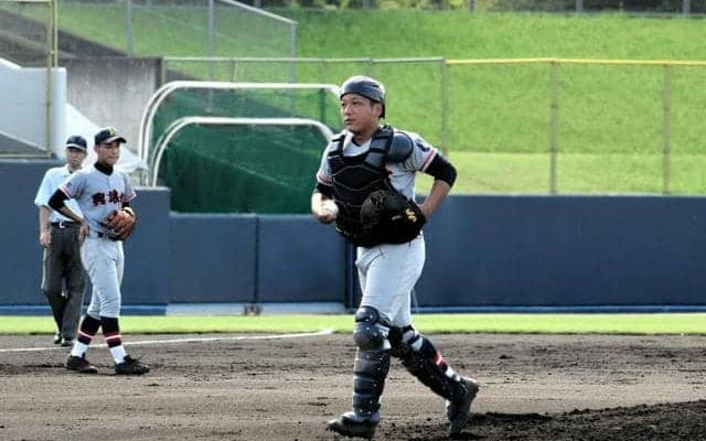 「シャイな性格」が仲間思いへ　走攻守で躍動、都留興譲館の曽根選手