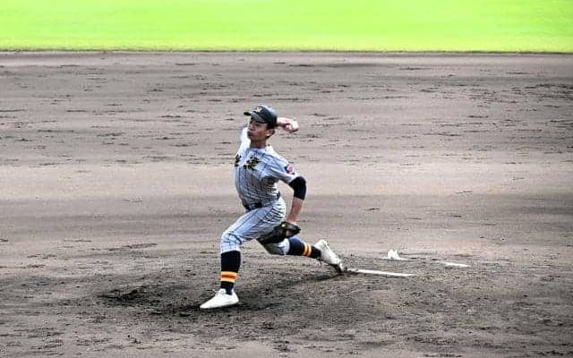 急きょマウンドへ　佐渡の磯野選手、エースへの思いを胸に後続断つ