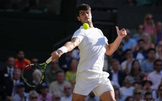 アルカラス、世界5位フリッツを破りウィンブルドン3連覇に王手「日曜日が待ちきれない」。決勝でシナーと激突