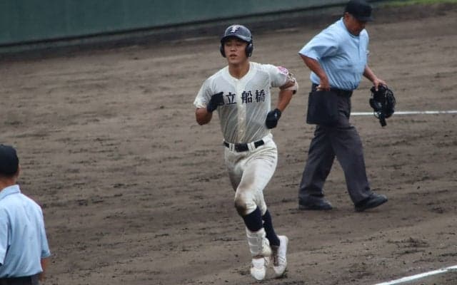 市船橋が初戦から苦戦を制して3回戦へ、プロ注目捕手が2ラン含む3打点の活躍！【千葉】