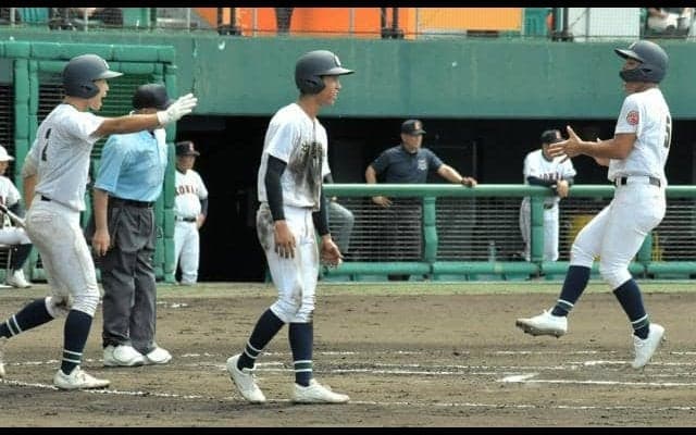 沖縄尚学とエナジックスポーツが決勝進出　高校野球沖縄大会