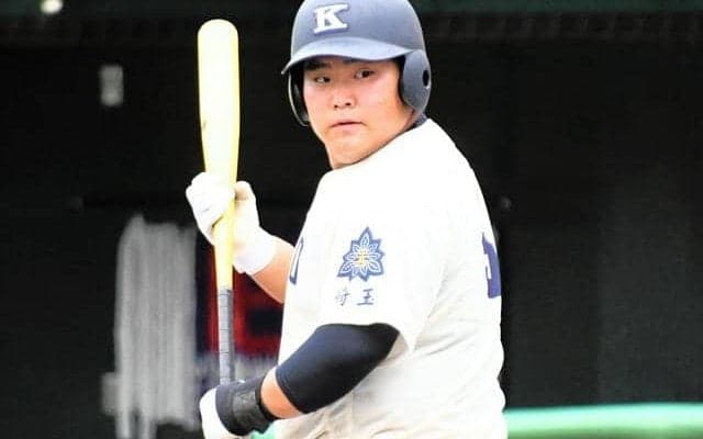 不登校を乗り越えて　川口工・右田選手、涙目で「熱中できた」