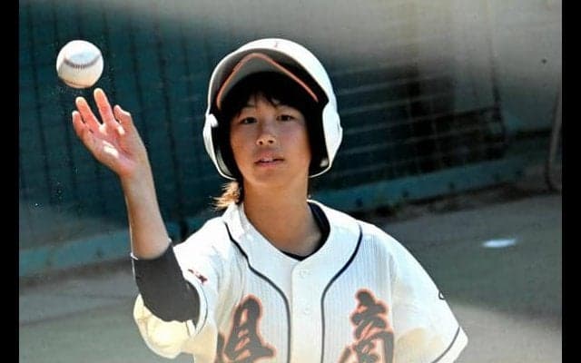 マネから選手へ、幼なじみと感謝伝え合った　県立商・今阪萌華さん