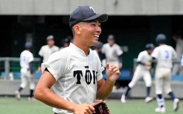 3ラン後に「いらない」　大阪桐蔭の宮本楽久が26得点で徹したこと