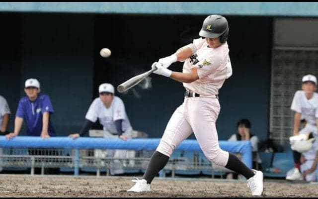 代打満塁本塁打は大会第1号　延岡学園・有高選手「集中していた」