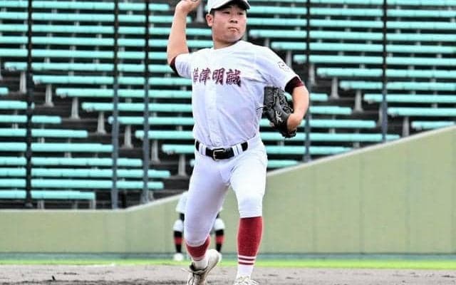 相棒に贈る言葉は　春大会不振、バッテリーが乗り越えた夏　海津明誠